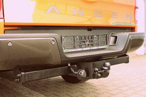 AG Zabudowy - Realizacje - Ford Ranger - z wyciągarką